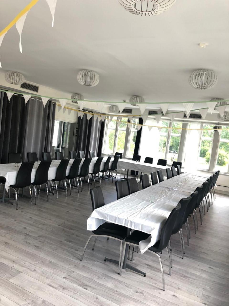 Hotell Restaurang Naemforsen Nasaker Экстерьер фото