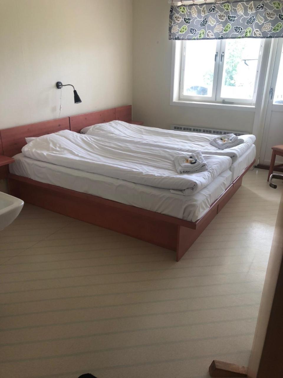 Hotell Restaurang Naemforsen Nasaker Экстерьер фото